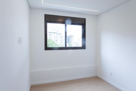 Apartamento à venda com 104m², 3 quartos e 3 vagas Apartamento à venda com 104m², 3 quartos e 3 vagasQuarto 2
