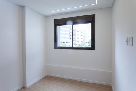 Apartamento à venda com 104m², 3 quartos e 3 vagas Apartamento à venda com 104m², 3 quartos e 3 vagasQuarto 1
