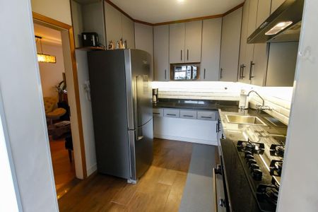 Apartamento à venda com 100m², 3 quartos e 2 vagasCozinha - Armários