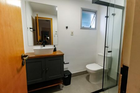 Apartamento à venda com 100m², 3 quartos e 2 vagasBanheiro da Suíte 1