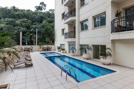 Apartamento para alugar com 80m², 3 quartos e 2 vagasPiscina