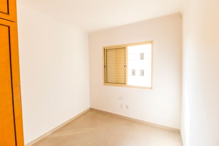 Apartamento para alugar com 80m², 3 quartos e 2 vagasQuarto 2