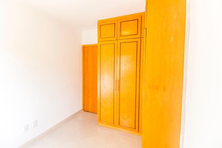 Apartamento para alugar com 80m², 3 quartos e 2 vagasQuarto 2
