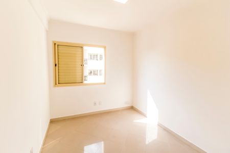 Apartamento para alugar com 80m², 3 quartos e 2 vagasQuarto 3