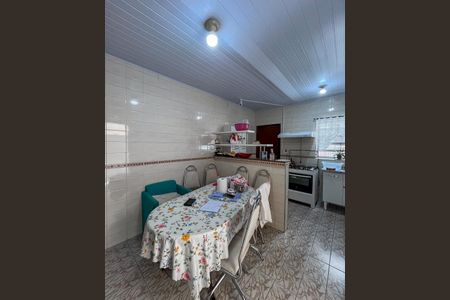 Casa à venda com 120m², 3 quartos e 1 vaga Casa à venda com 120m², 3 quartos e 1 vagaCozinha