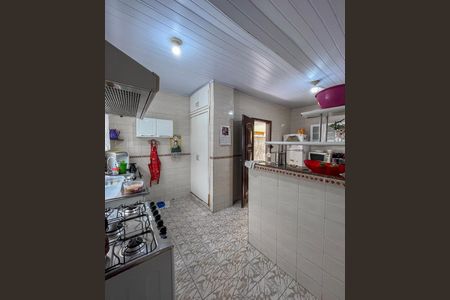 Casa à venda com 120m², 3 quartos e 1 vaga Casa à venda com 120m², 3 quartos e 1 vagaCozinha