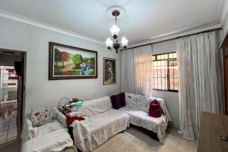 Casa à venda com 120m², 3 quartos e 1 vaga Casa à venda com 120m², 3 quartos e 1 vagaSala