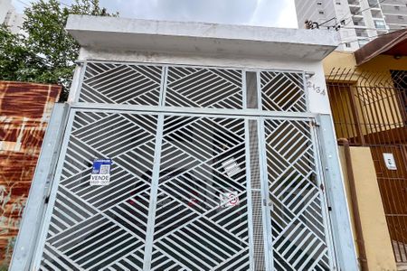 Casa à venda com 120m², 3 quartos e 1 vaga Casa à venda com 120m², 3 quartos e 1 vagaFachada