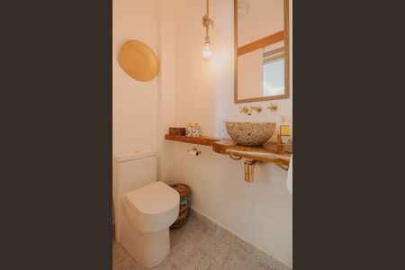 Apartamento à venda com 92m², 2 quartos e 1 vagaLavabo