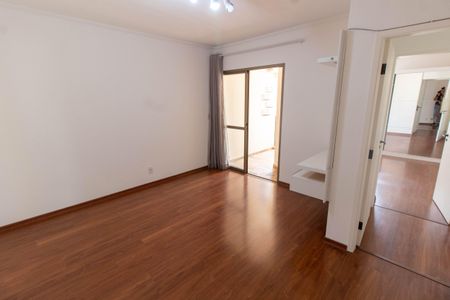Apartamento à venda com 87m², 2 quartos e 1 vaga Apartamento à venda com 87m², 2 quartos e 1 vagaSala
