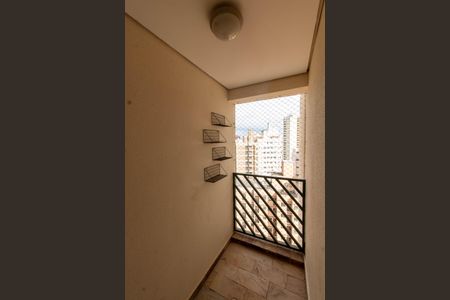 Sacada da Sala de apartamento à venda com 2 quartos, 87m² em Centro, Campinas