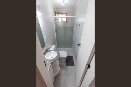 Apartamento à venda com 87m², 2 quartos e 1 vaga Apartamento à venda com 87m², 2 quartos e 1 vagaBanheiro social
