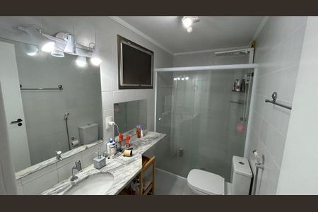 Banheiro de apartamento à venda com 2 quartos, 87m² em Centro, Campinas
