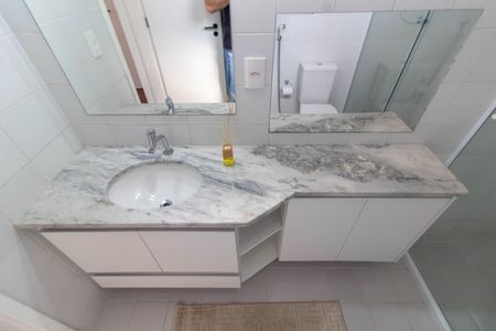 Apartamento à venda com 87m², 2 quartos e 1 vaga Apartamento à venda com 87m², 2 quartos e 1 vagaBanheiro da Suíte