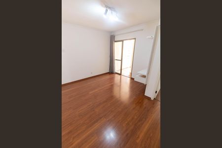 Apartamento à venda com 87m², 2 quartos e 1 vaga Apartamento à venda com 87m², 2 quartos e 1 vagaSala