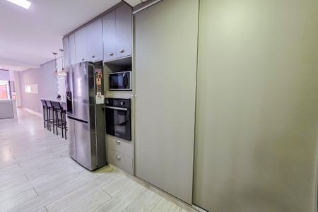 Apartamento à venda com 170m², 3 quartos e 2 vagasCozinha