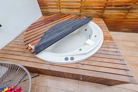 Apartamento à venda com 170m², 3 quartos e 2 vagasHidromassagem