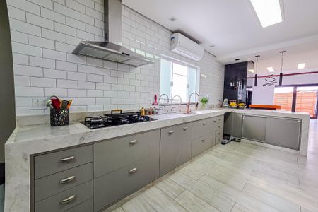 Apartamento à venda com 170m², 3 quartos e 2 vagasÁrea gourmet