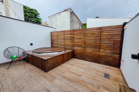 Apartamento à venda com 170m², 3 quartos e 2 vagasCobertura