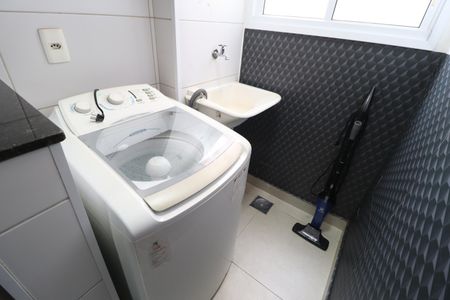 Apartamento para alugar com 60m², 2 quartos e 1 vagaCozinha e Área de Serviço