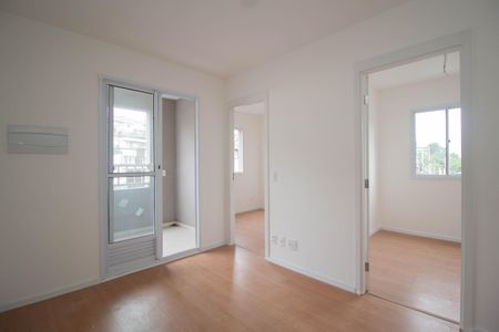 Sala/Cozinha de apartamento para alugar com 2 quartos, 34m² em Chácara Inglesa, São Paulo