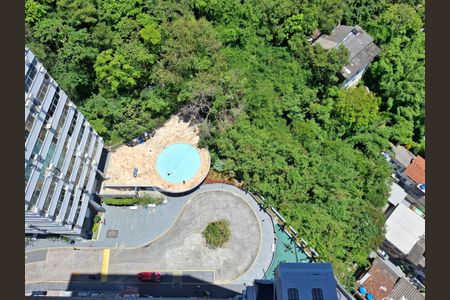 Apartamento para alugar com 96m², 3 quartos e 1 vagaÁrea comum 