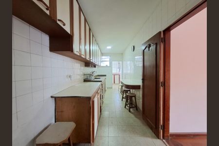 Apartamento para alugar com 96m², 3 quartos e 1 vagaCozinha 