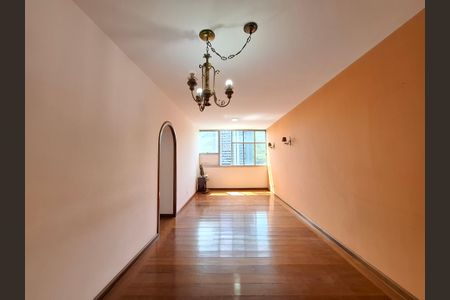 Apartamento para alugar com 96m², 3 quartos e 1 vagaSala