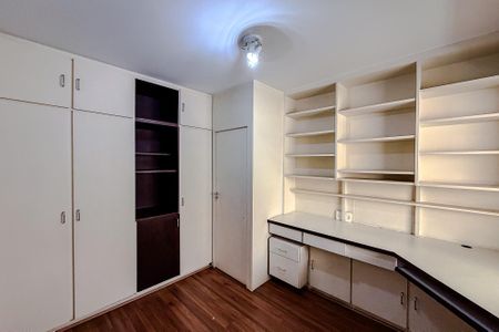 Apartamento à venda com 111m², 3 quartos e 1 vagaQuarto 3