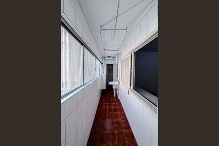 Apartamento à venda com 111m², 3 quartos e 1 vagaÁrea de Serviço