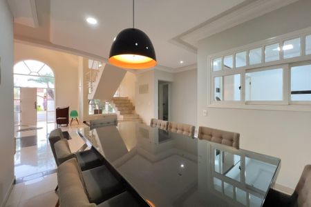Casa de condomínio para alugar com 300m², 3 quartos e 4 vagasSala de Jantar