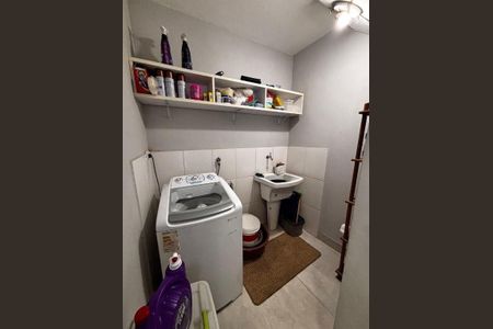 Casa à venda com 182m², 3 quartos e 3 vagas