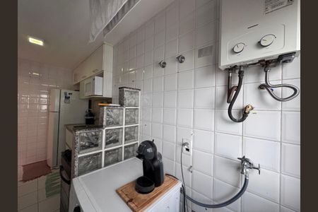 Apartamento à venda com 70m², 2 quartos e 1 vagaBanheiro Social