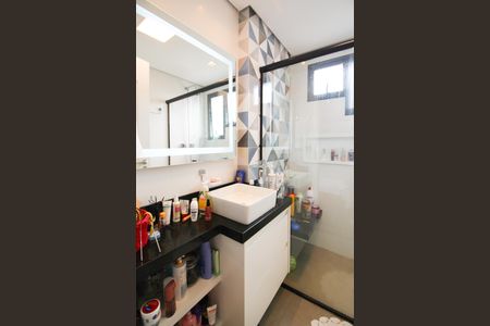 Apartamento à venda com 274m², 4 quartos e 4 vagas Apartamento à venda com 274m², 4 quartos e 4 vagasBanheiro da Suíte 4