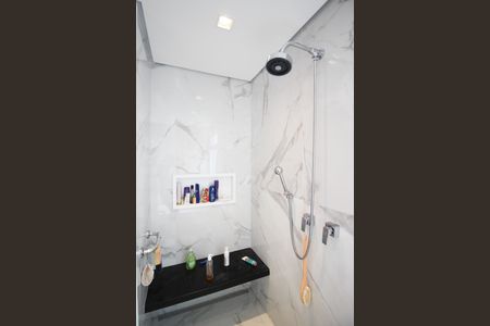 Apartamento à venda com 274m², 4 quartos e 4 vagas Apartamento à venda com 274m², 4 quartos e 4 vagasBanheiro da Suíte 1