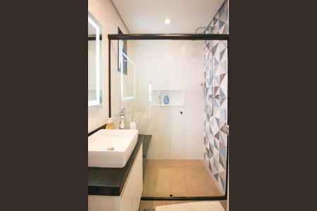 Apartamento à venda com 274m², 4 quartos e 4 vagas Apartamento à venda com 274m², 4 quartos e 4 vagasBanheiro da Suíte 2