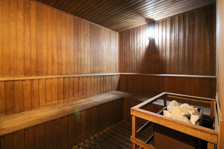 Apartamento à venda com 274m², 4 quartos e 4 vagas Apartamento à venda com 274m², 4 quartos e 4 vagasSaúna