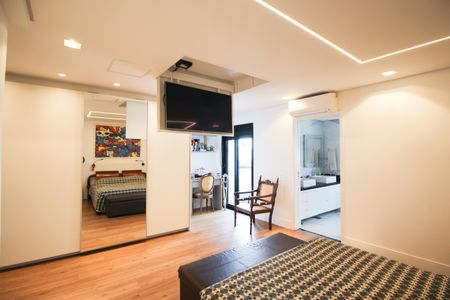 Apartamento à venda com 274m², 4 quartos e 4 vagas Apartamento à venda com 274m², 4 quartos e 4 vagasSuíte 1