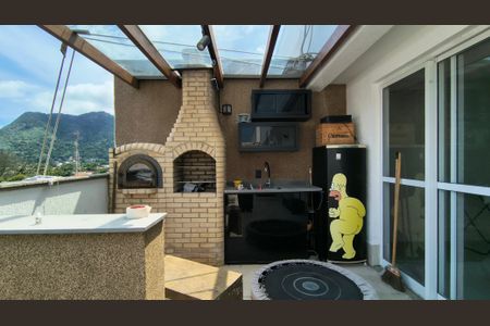 Apartamento à venda com 156m², 2 quartos e 2 vagasCobertura 