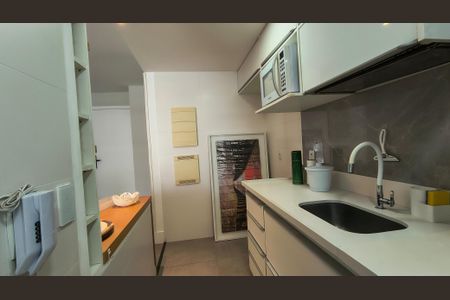 Apartamento à venda com 156m², 2 quartos e 2 vagasCozinha e Área de Serviço 