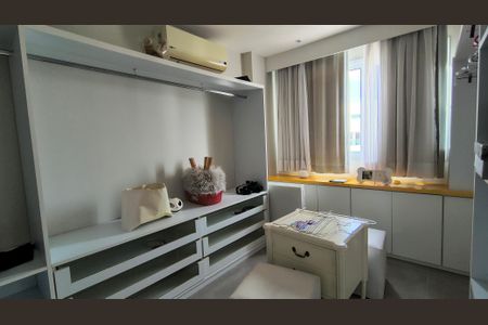 Apartamento à venda com 156m², 2 quartos e 2 vagasCloset da Suíte 1