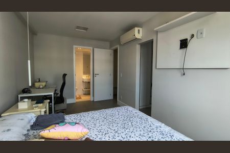 Apartamento à venda com 156m², 2 quartos e 2 vagasSuíte 1
