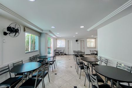 Apartamento à venda com 124m², 3 quartos e 2 vagasÁrea comum - Salão de festas