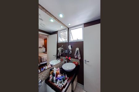 Apartamento à venda com 124m², 3 quartos e 2 vagasBanheiro da Suíte