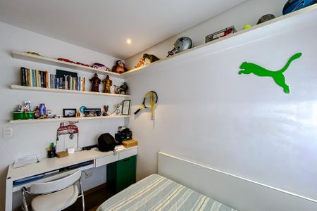 Apartamento à venda com 124m², 3 quartos e 2 vagasQuarto 2