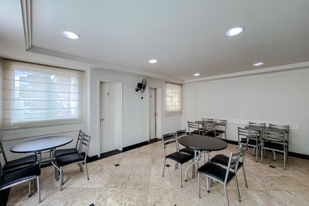 Apartamento à venda com 124m², 3 quartos e 2 vagasÁrea comum - Salão de festas