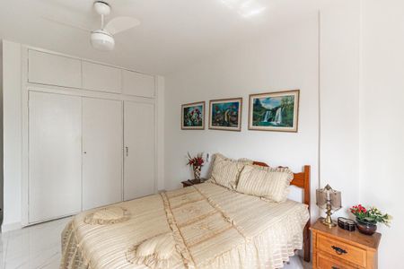 Apartamento à venda com 104m², 2 quartos e sem vagaQuarto da Suíte