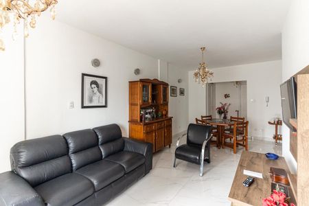 Apartamento à venda com 104m², 2 quartos e sem vagaSala