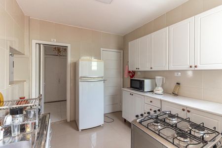 Apartamento à venda com 104m², 2 quartos e sem vagaCozinha