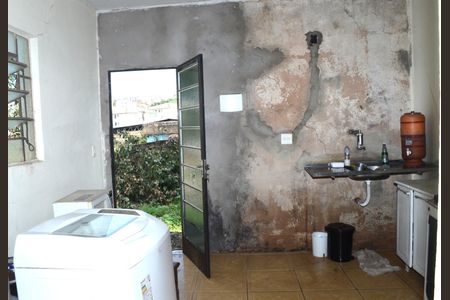 Casa para alugar com 67m², 2 quartos e 4 vagasCozinha